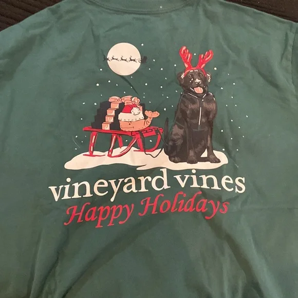 Vineyard vines holiday special shirt - Picture 4 of 4